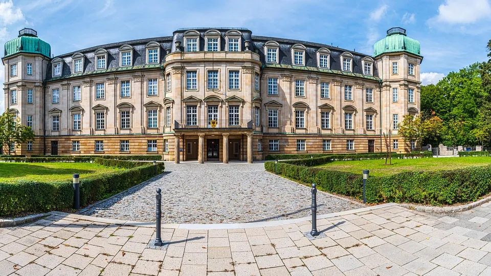 Offentlig byggnad i klassisk stil